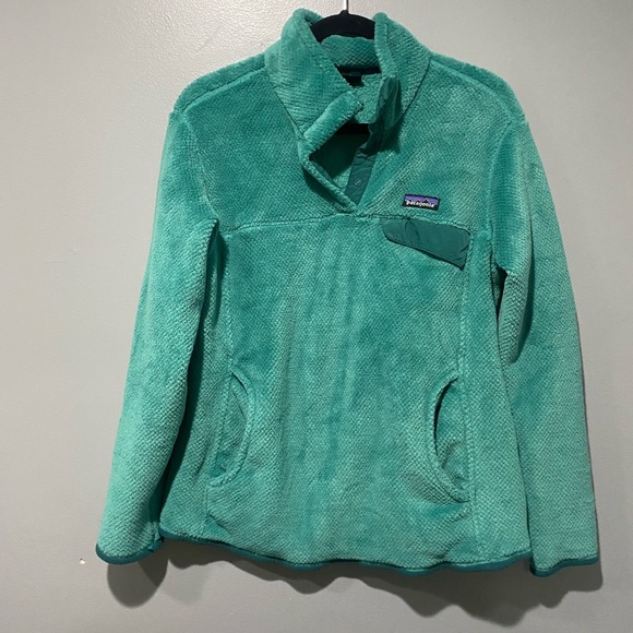 Patagonia Tops - Patagonia Womens Pullover XL